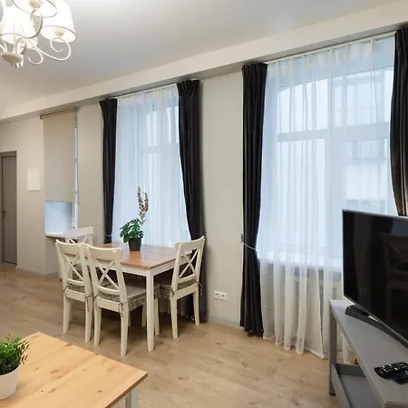 Daire Old Smilsu Street Quiet One Bedroom Riga