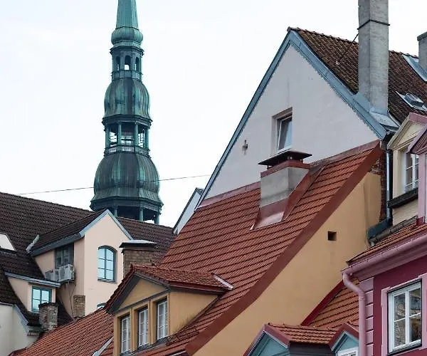 Old Smilsu Street Quiet One Bedroom Apartment *