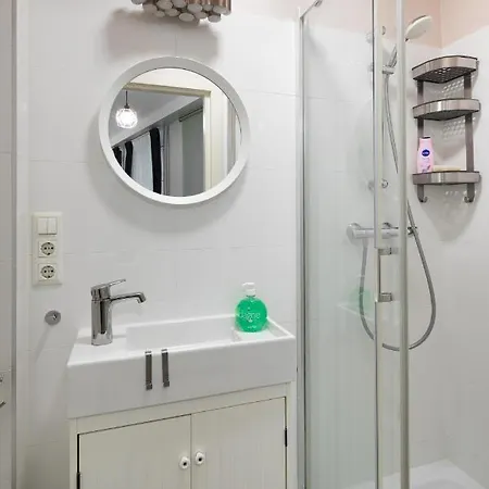 Old Smilsu Street Quiet One Bedroom Appartement *